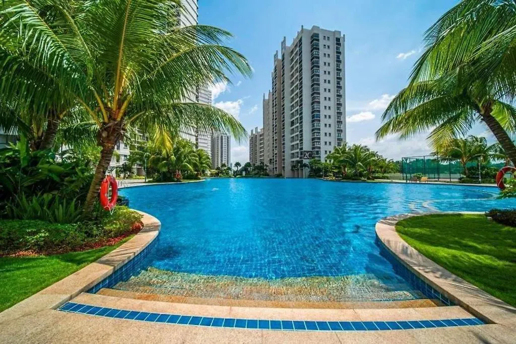 轻奢风三房三厕休闲套房6-12人适合家庭入住 金海湾 Danga Bay Johor Bahru 0*,  Malaysia
